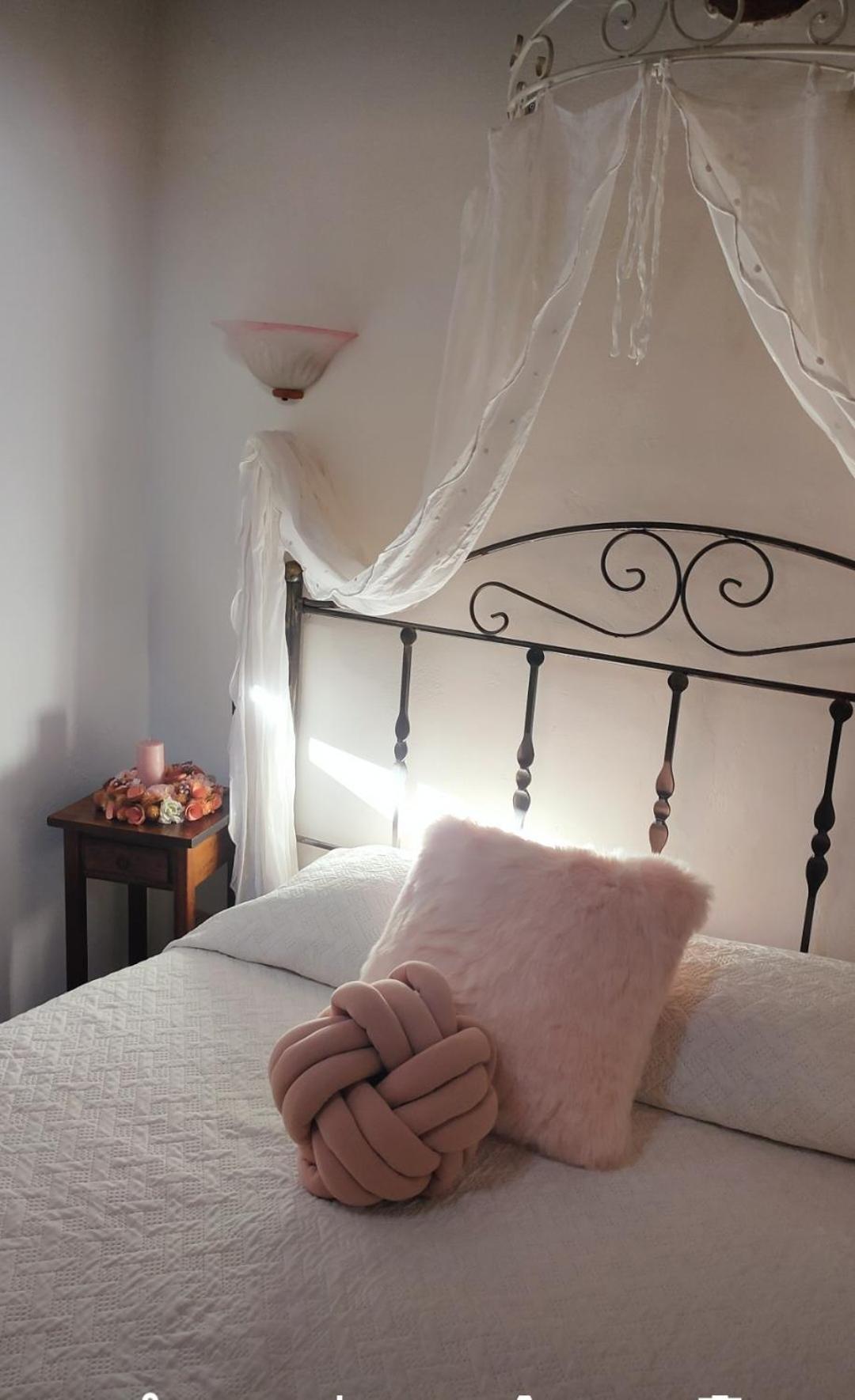 La Casa Di Miri Appartement Foligno Buitenkant foto